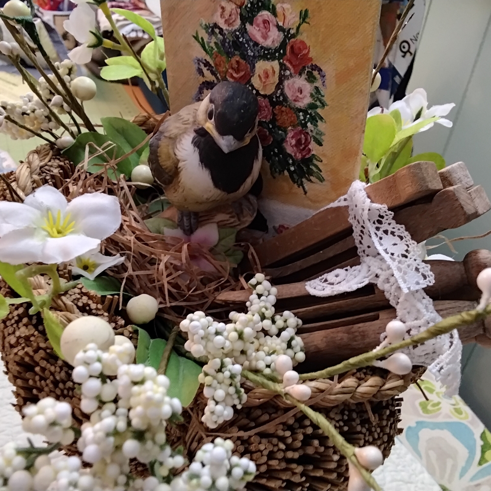 Charming Bird Nest Decor with Floral Accents - Picture 5 of 6